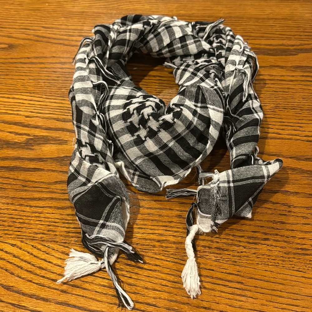 Scarf Black and White Men or Women